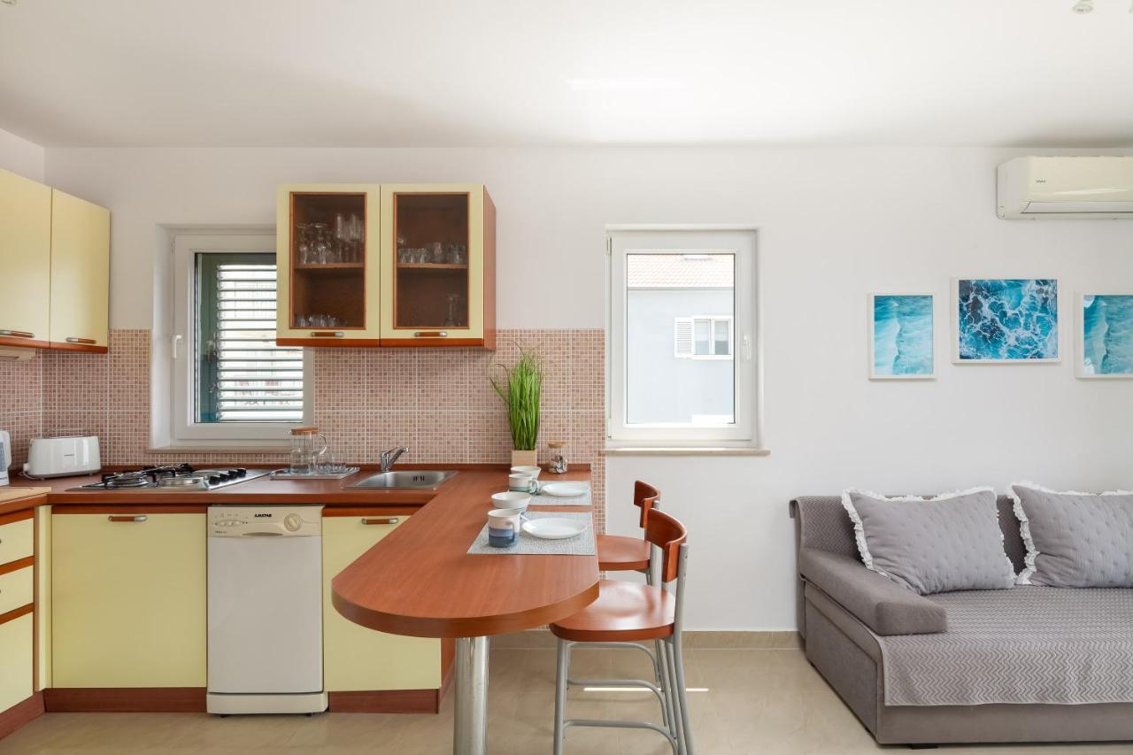 Apartment Maki